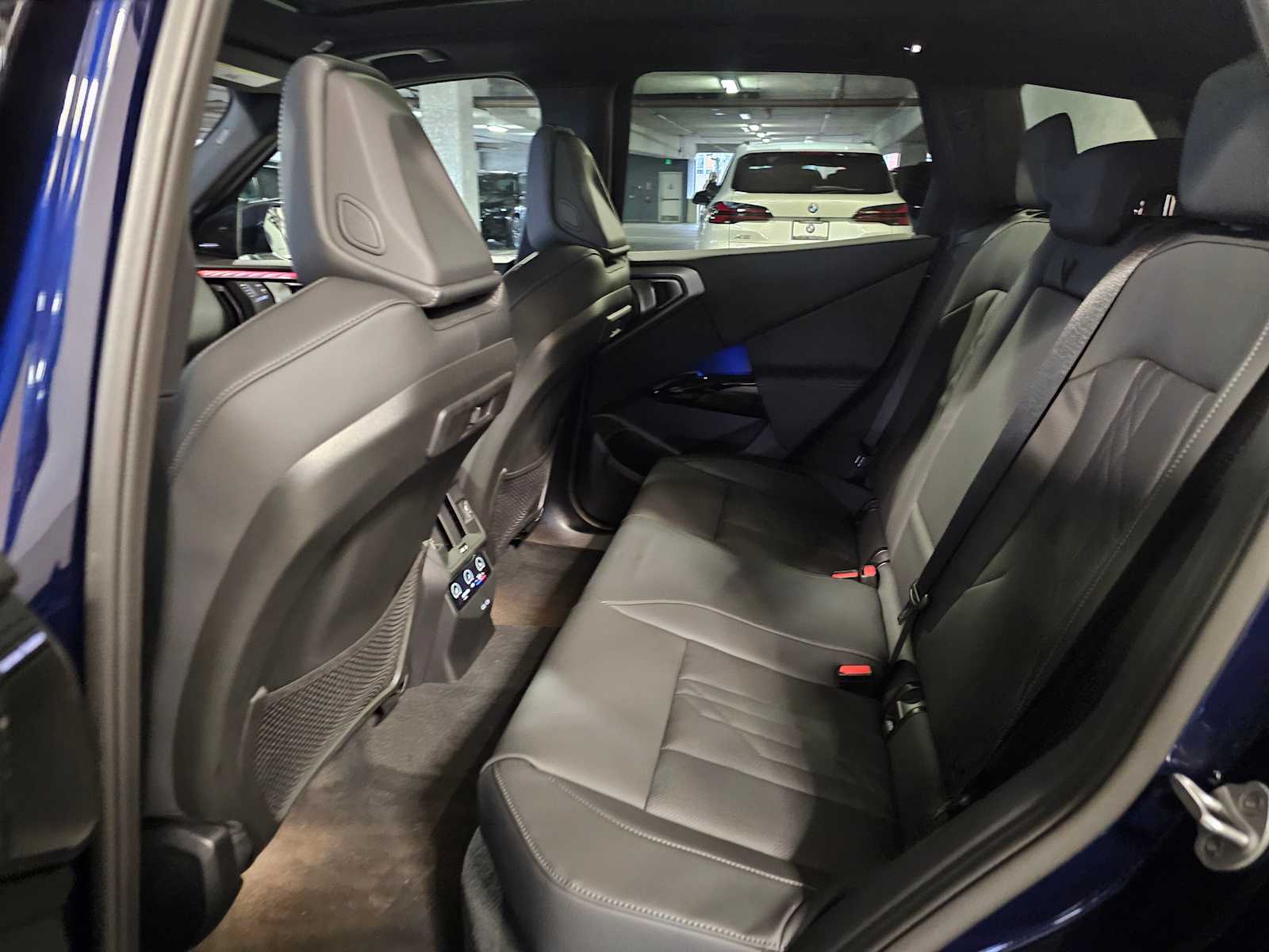 Thumbnail: 2026 BMW X3 - 34