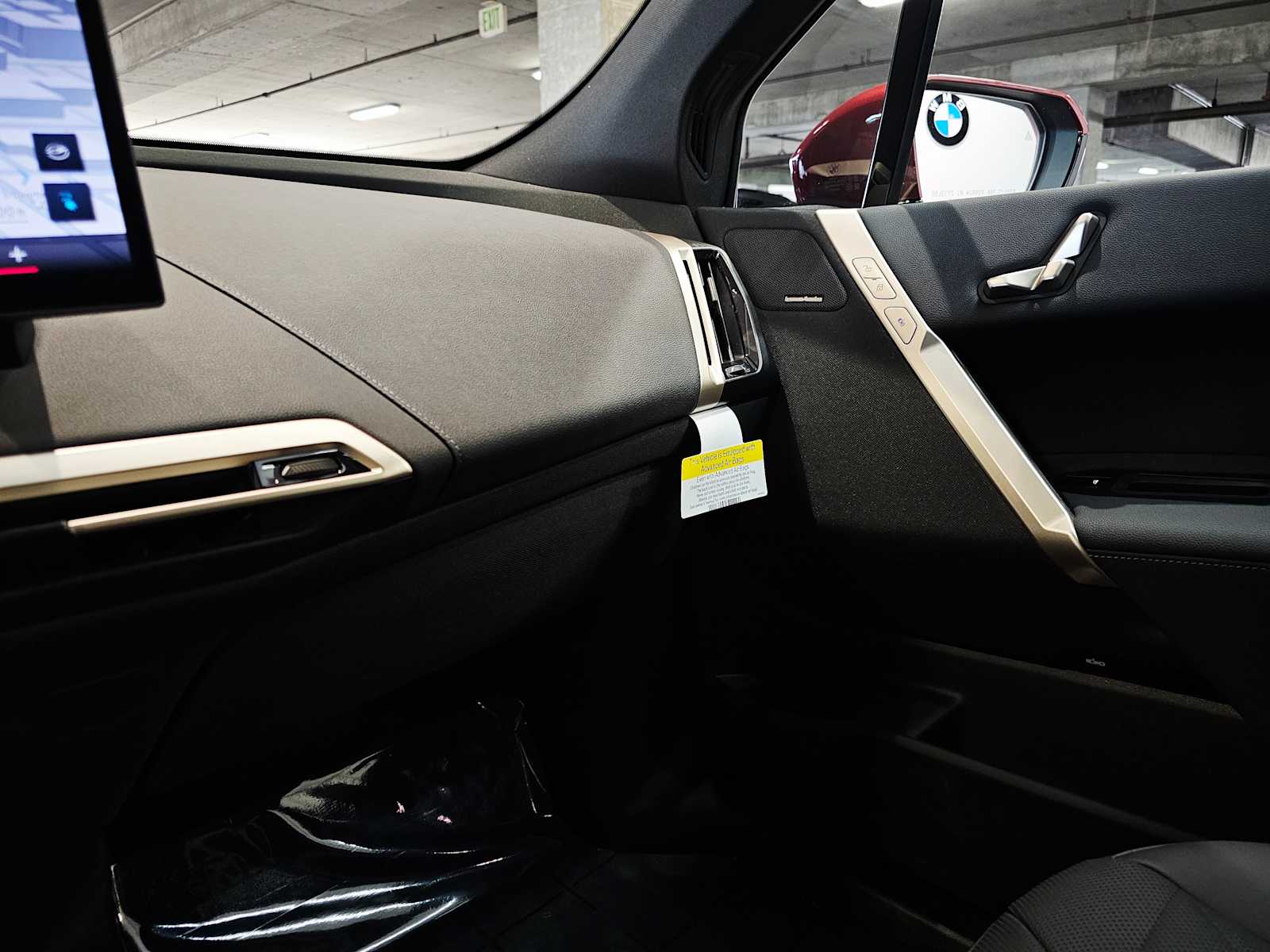 Thumbnail: 2026 BMW iX - 19