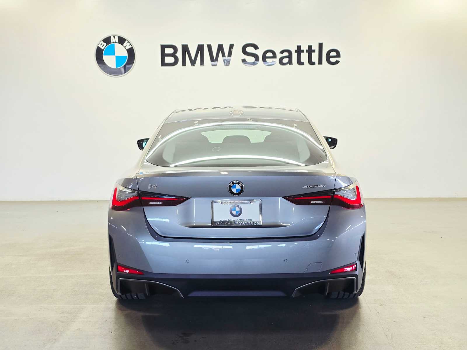 Thumbnail: 2026 BMW i4 - 5