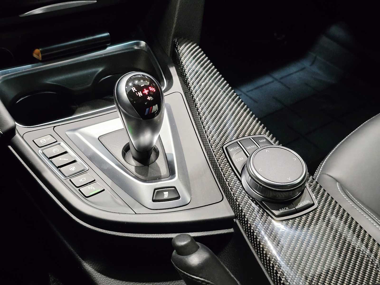 Thumbnail: 2018 BMW M3 - 16