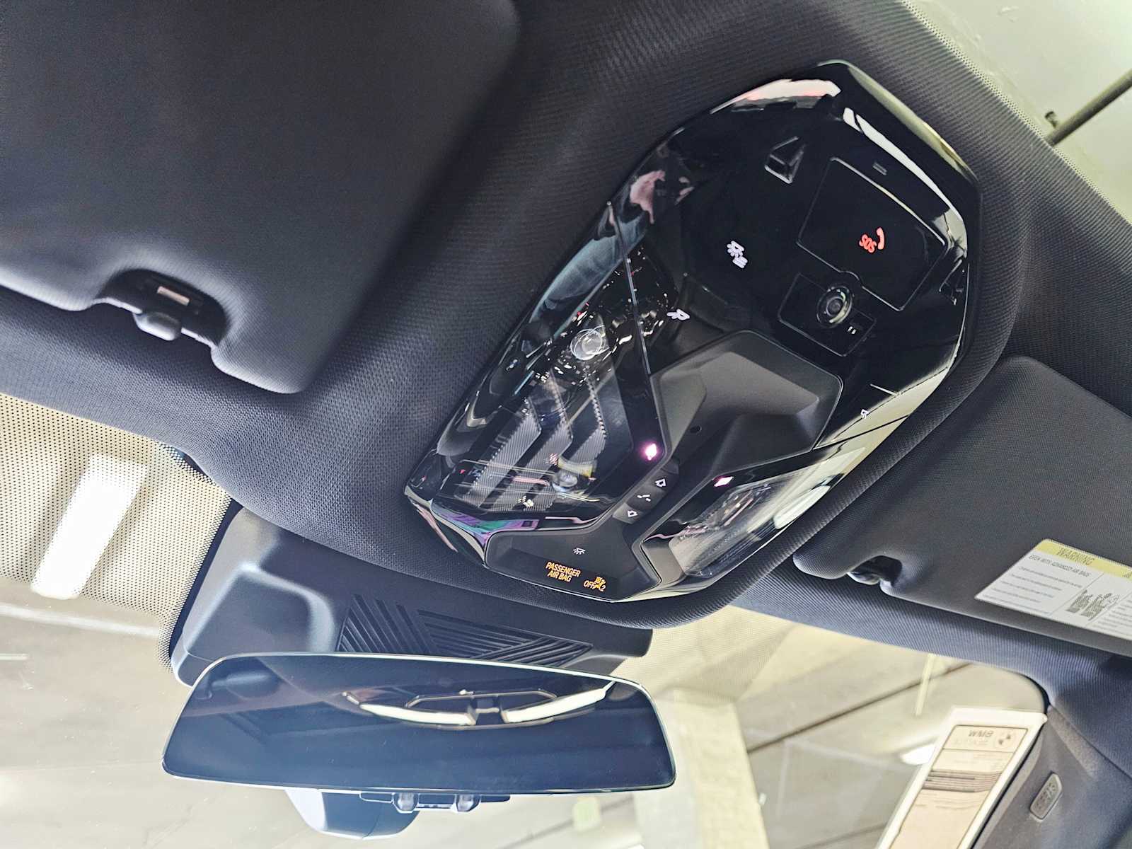 Thumbnail: 2026 BMW 5 Series - 21