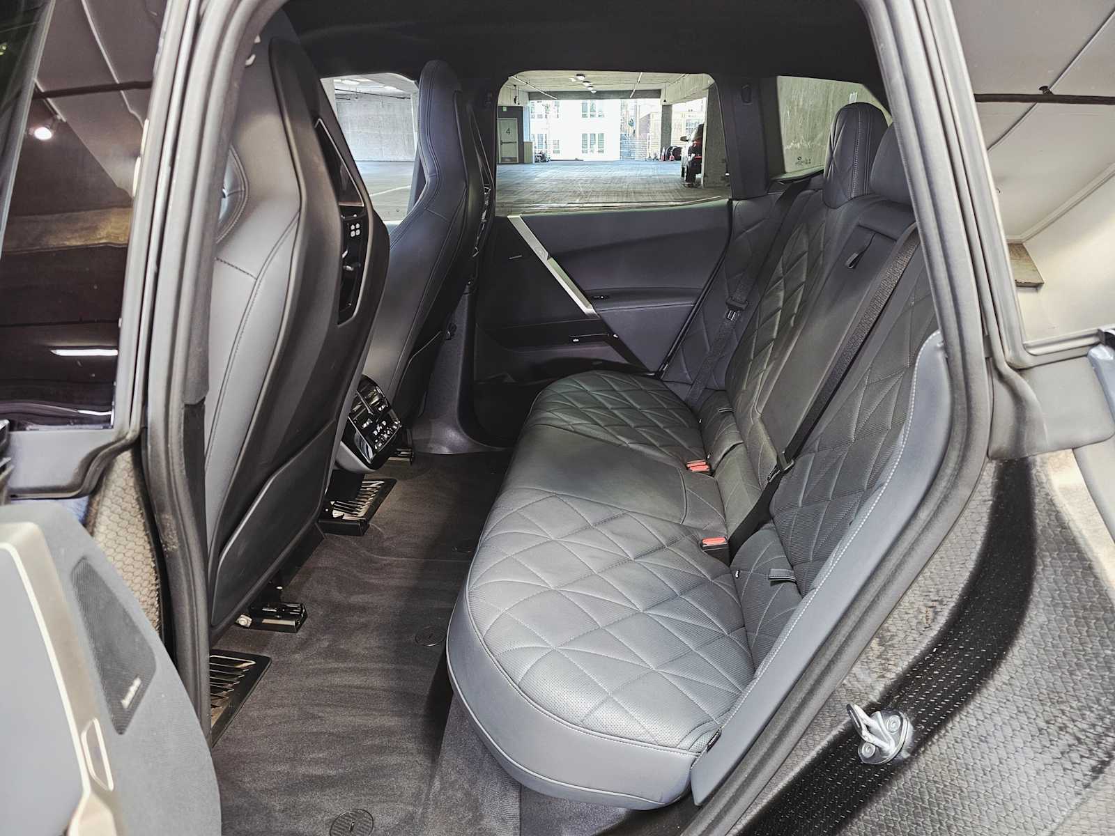 Thumbnail: 2023 BMW iX - 25