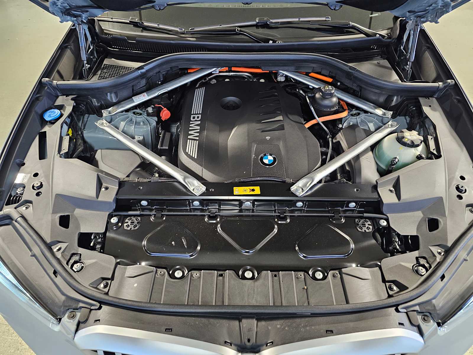 Thumbnail: 2026 BMW X5 - 9