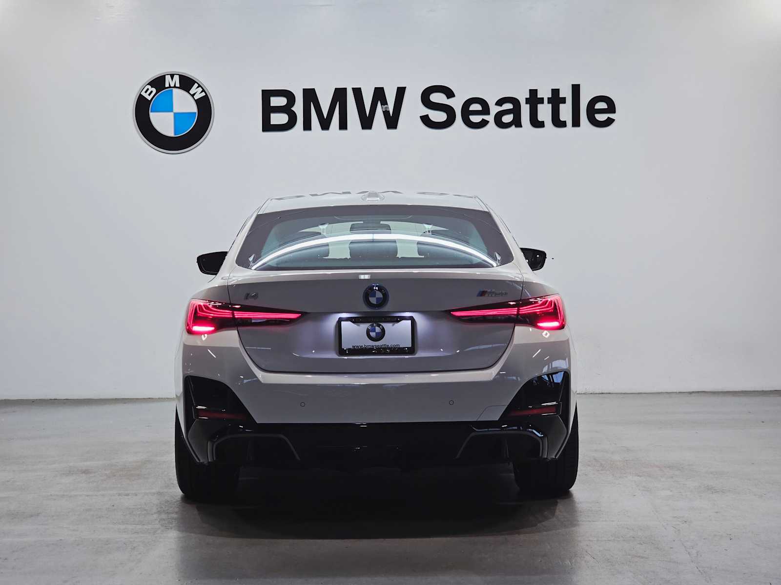 Thumbnail: 2025 BMW i4 - 5