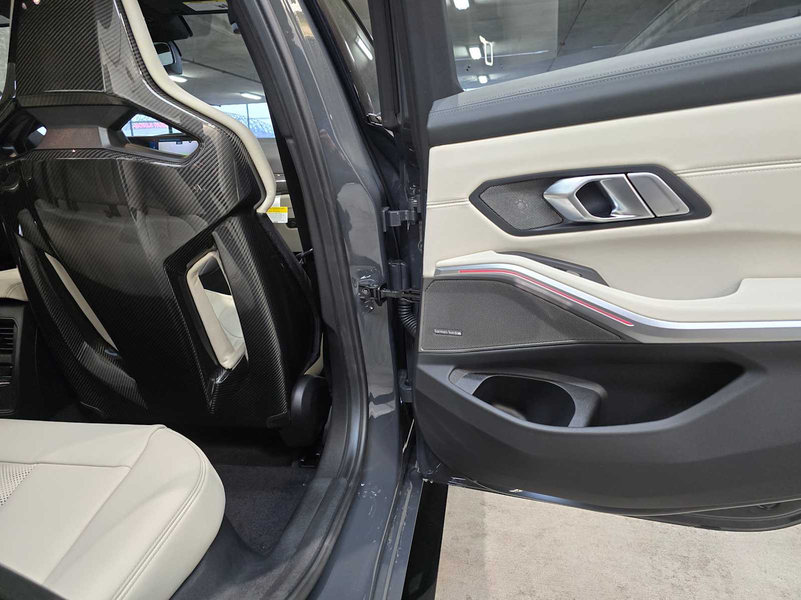 Thumbnail: 2026 BMW M3 - 25