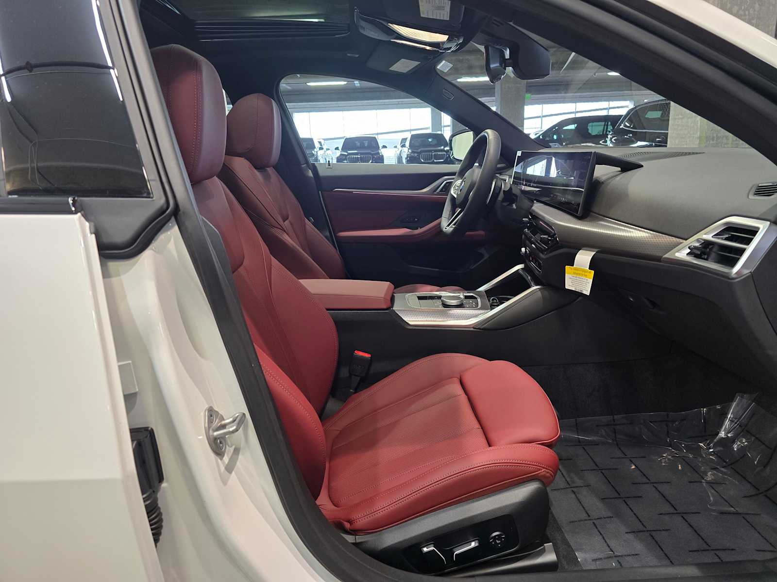 Thumbnail: 2026 BMW 4 Series - 32