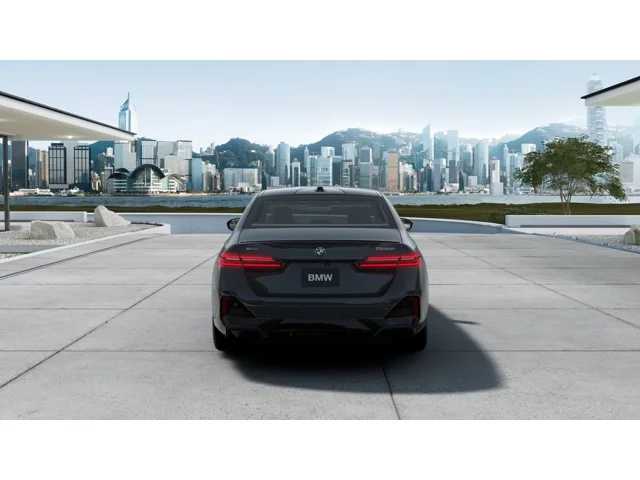 Thumbnail: 2027 BMW 5 Series - 5