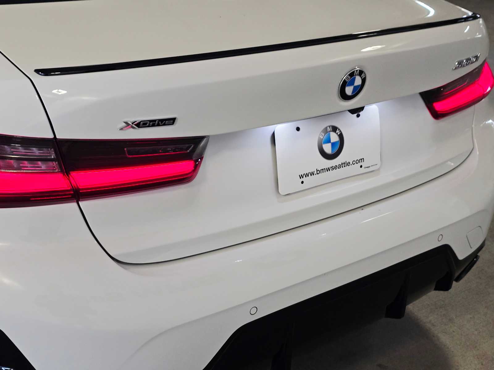 2023 BMW 3 Series 330i xDrive 7