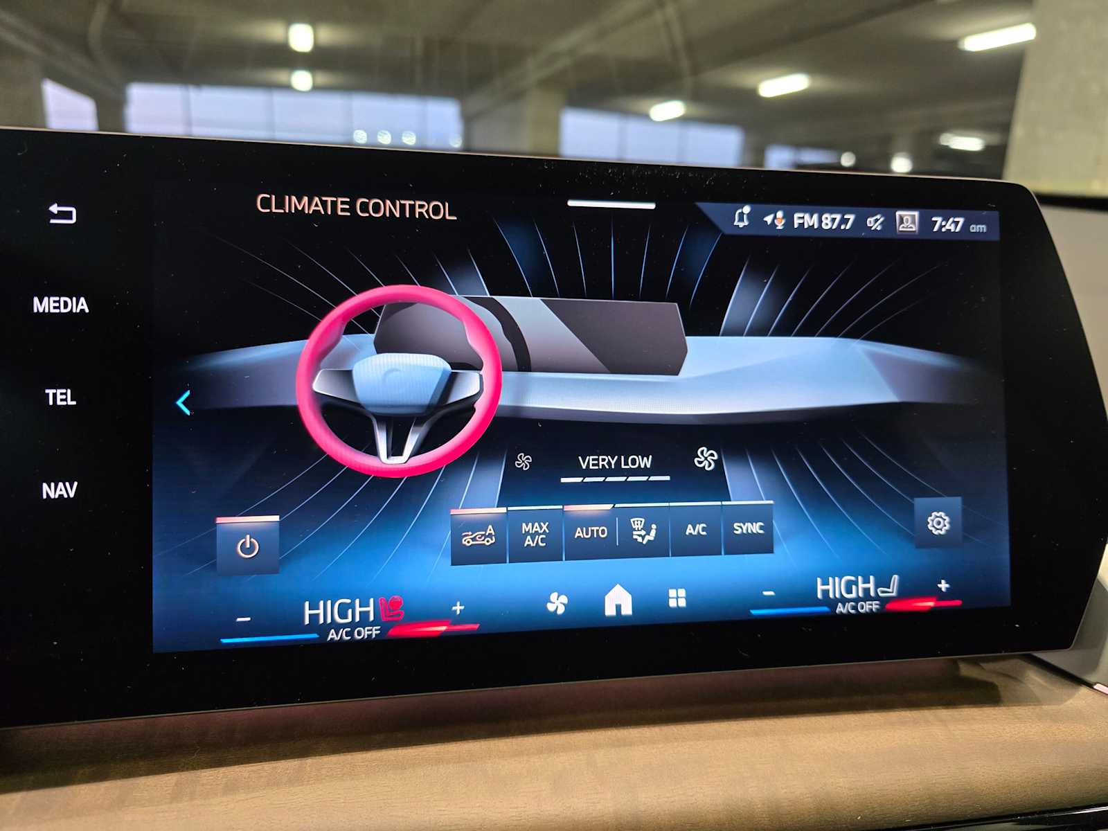 Thumbnail: 2026 BMW X1 - 15