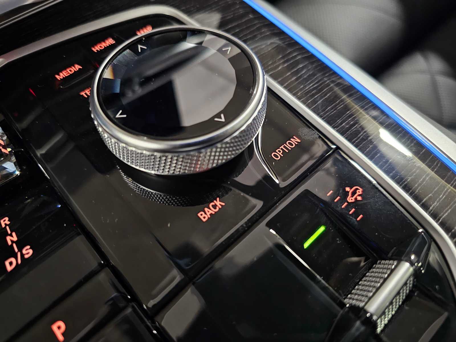 Thumbnail: 2026 BMW X5 - 26