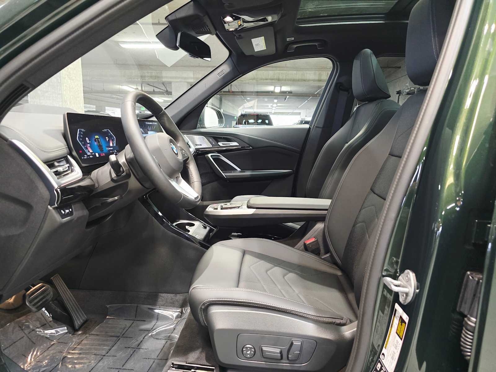 Thumbnail: 2025 BMW X1 - 23