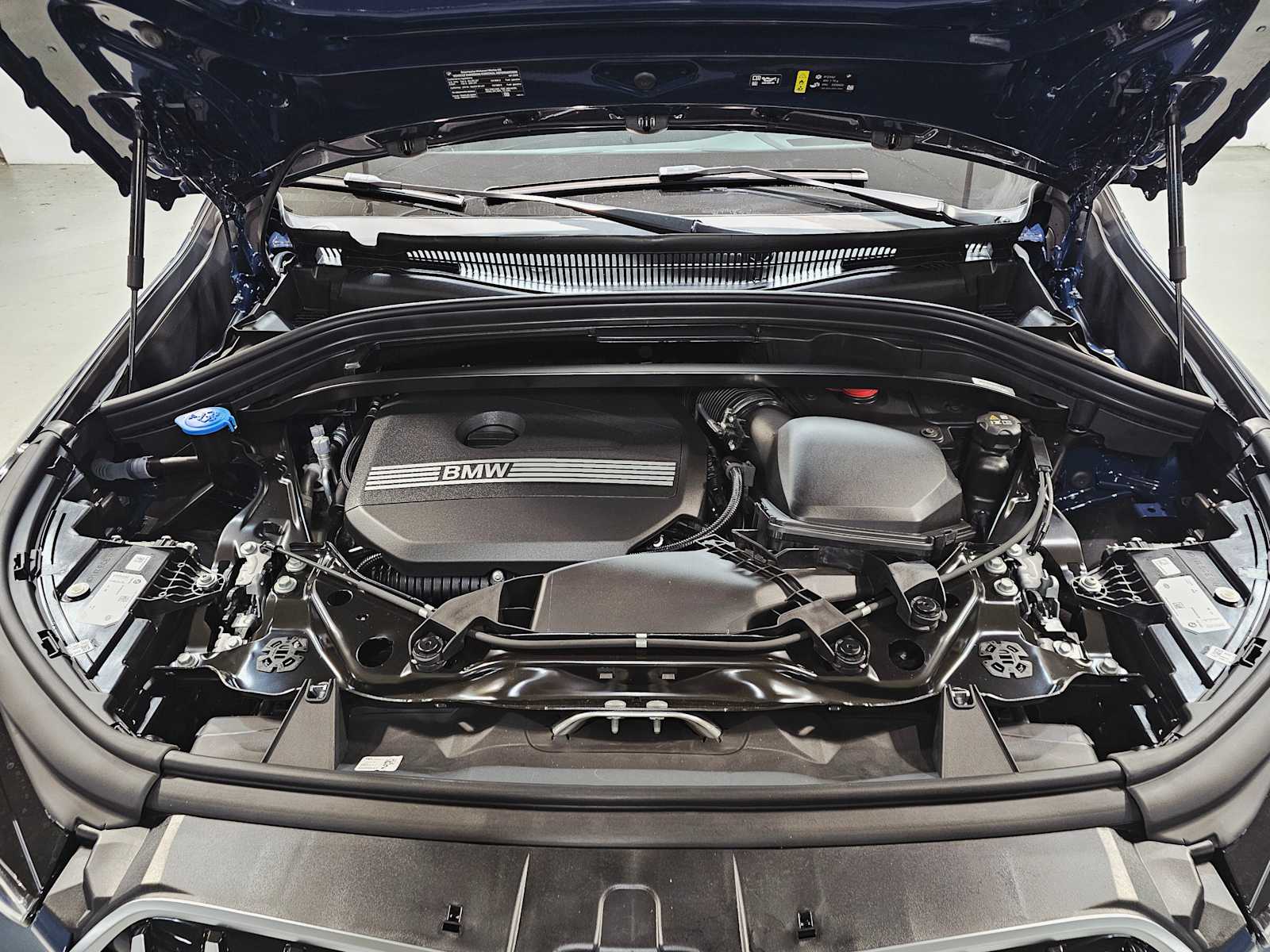 Thumbnail: 2026 BMW X1 - 9