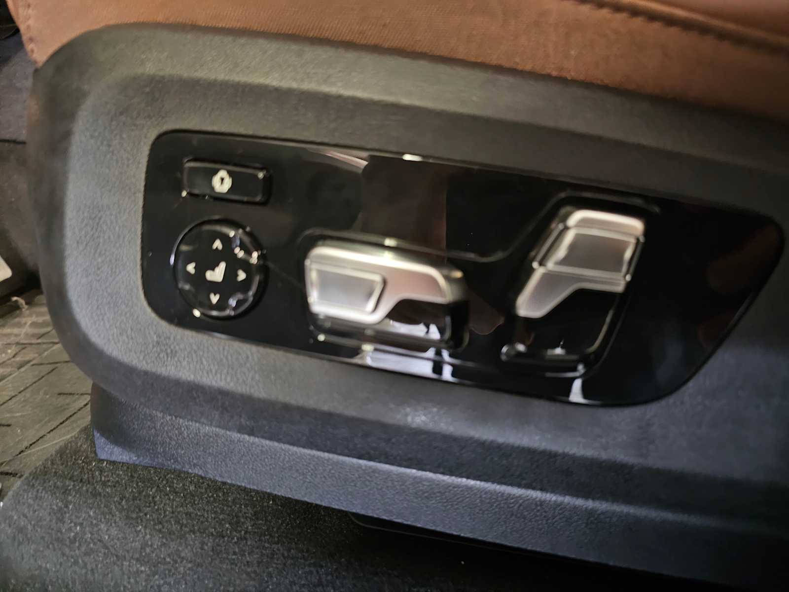 Thumbnail: 2026 BMW X5 - 29