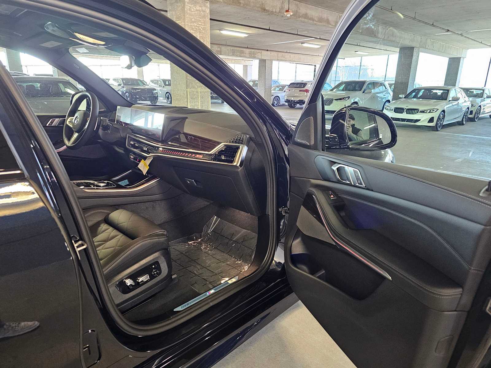 Thumbnail: 2026 BMW X5 - 41