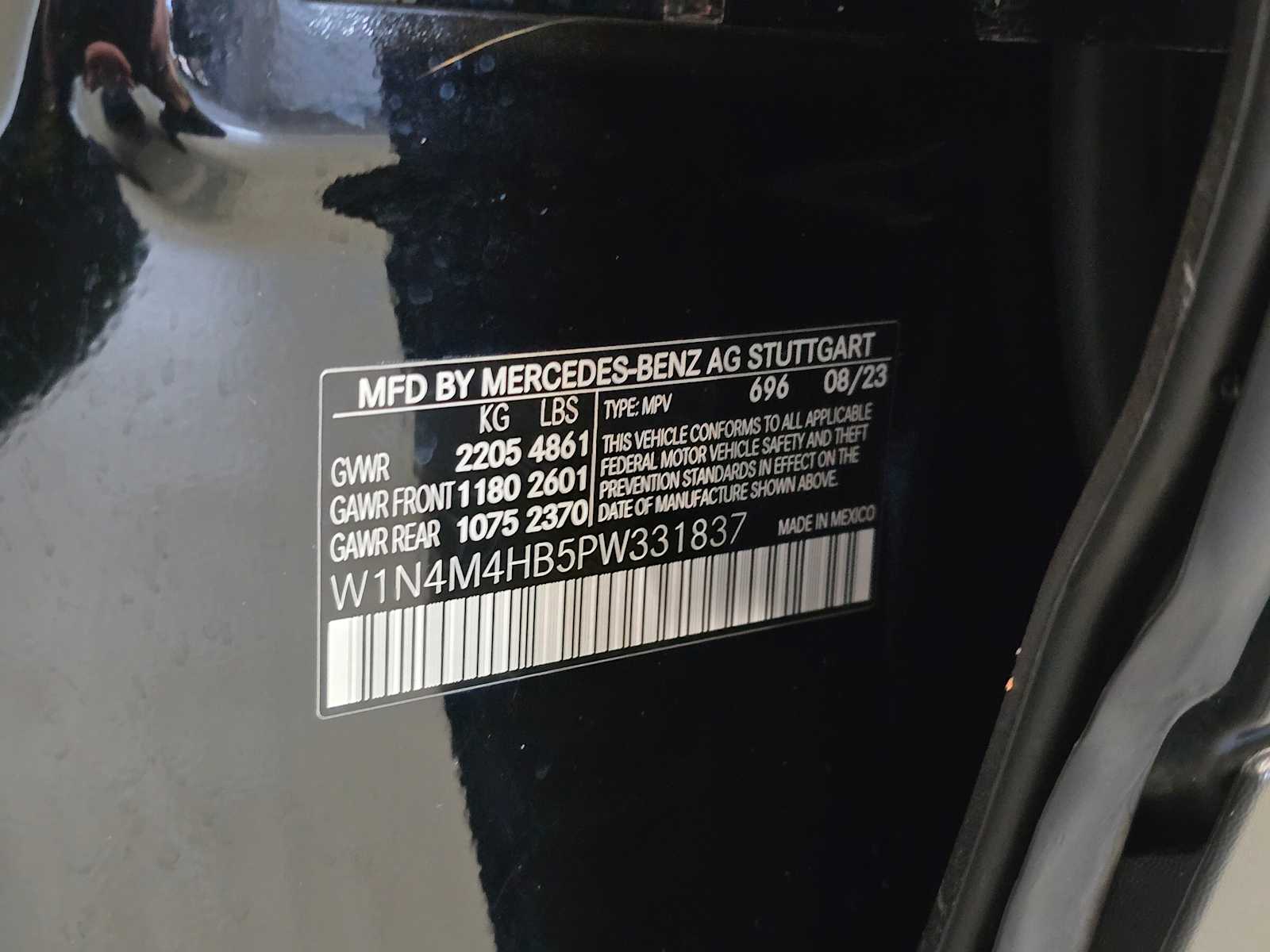 Thumbnail: 2023 Mercedes-Benz GLB - 35