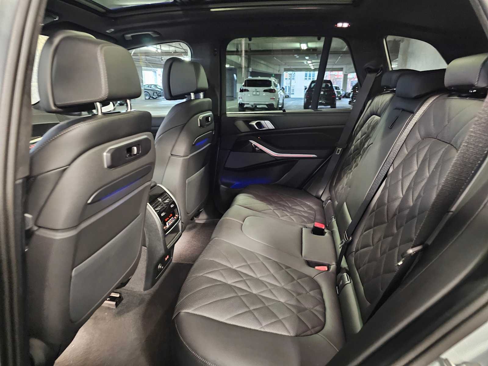 Thumbnail: 2026 BMW X5 - 37