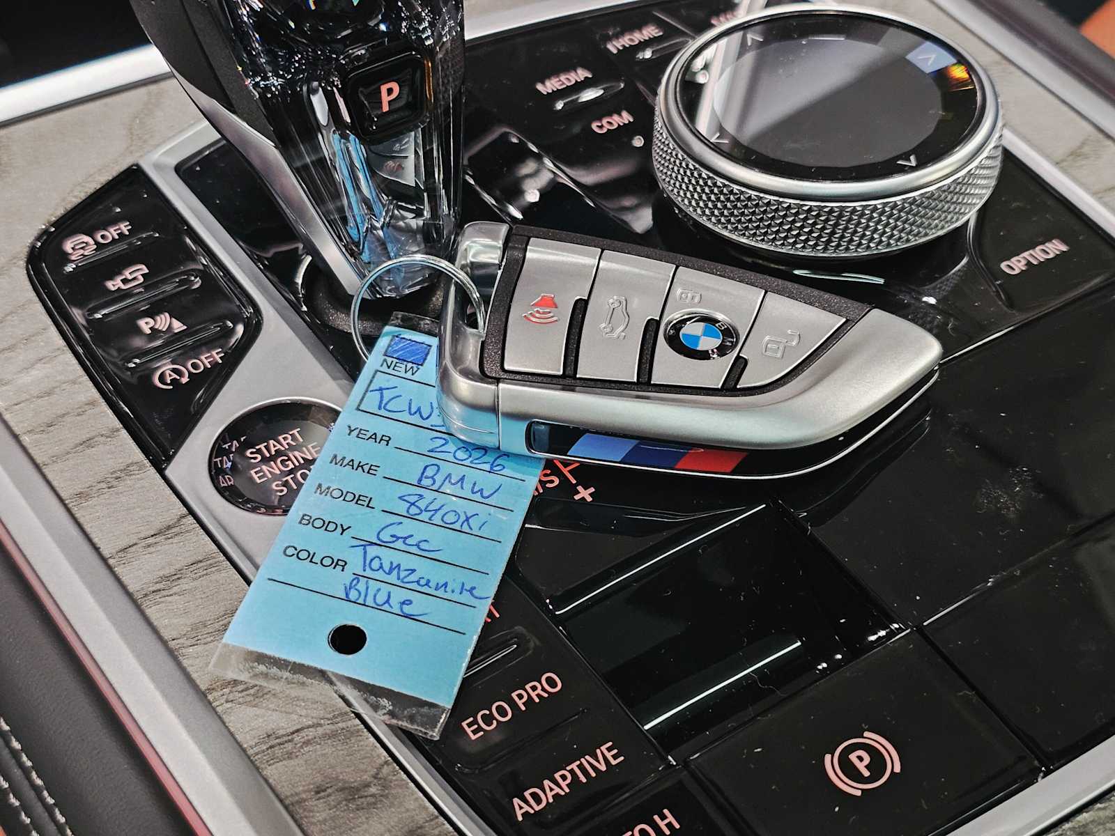 Thumbnail: 2026 BMW 8 Series - 30