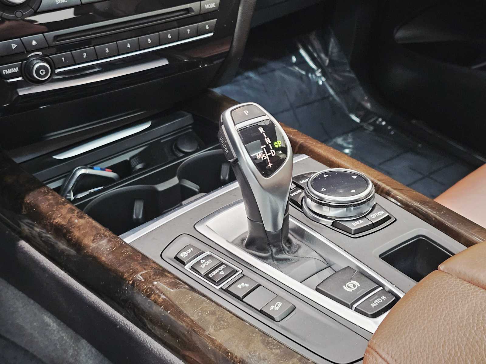 Thumbnail: 2014 BMW X5 - 17