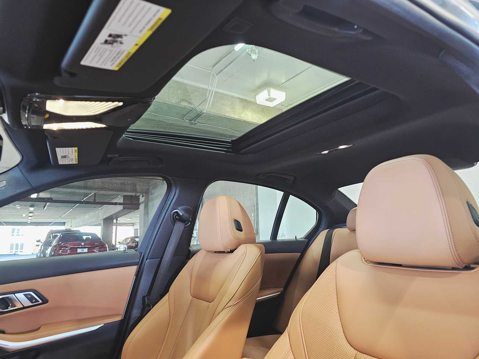 Thumbnail: 2023 BMW 3 Series - 24