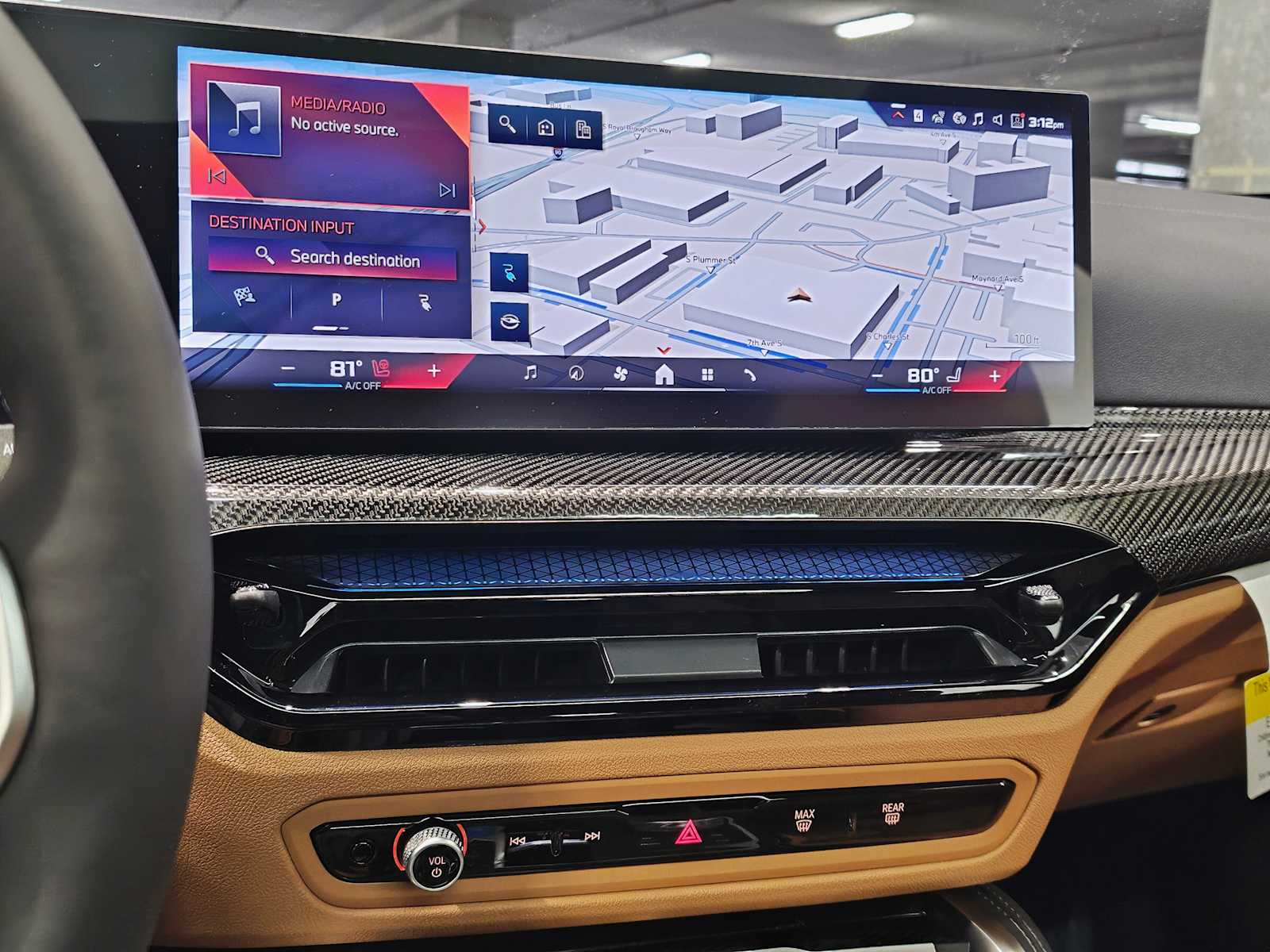 Thumbnail: 2025 BMW i4 - 16