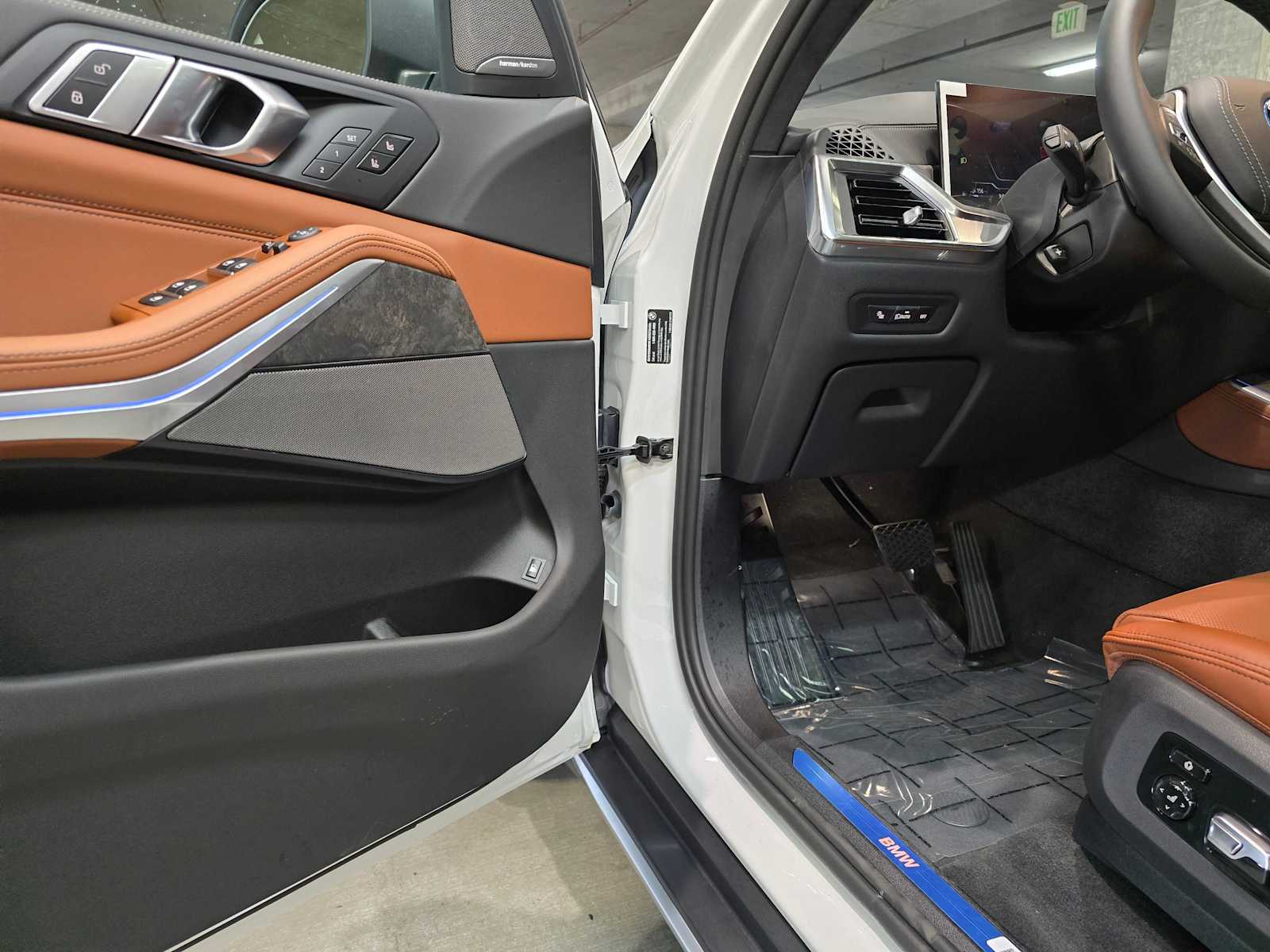 Thumbnail: 2026 BMW X5 - 24