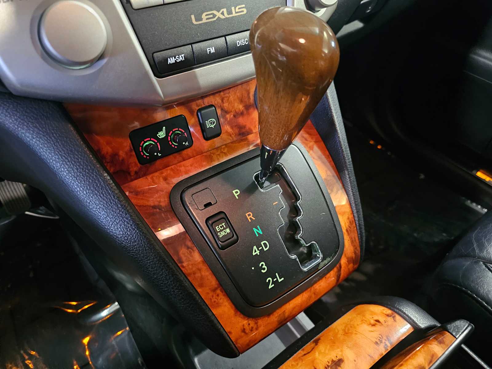 Thumbnail: 2008 Lexus RX - 16