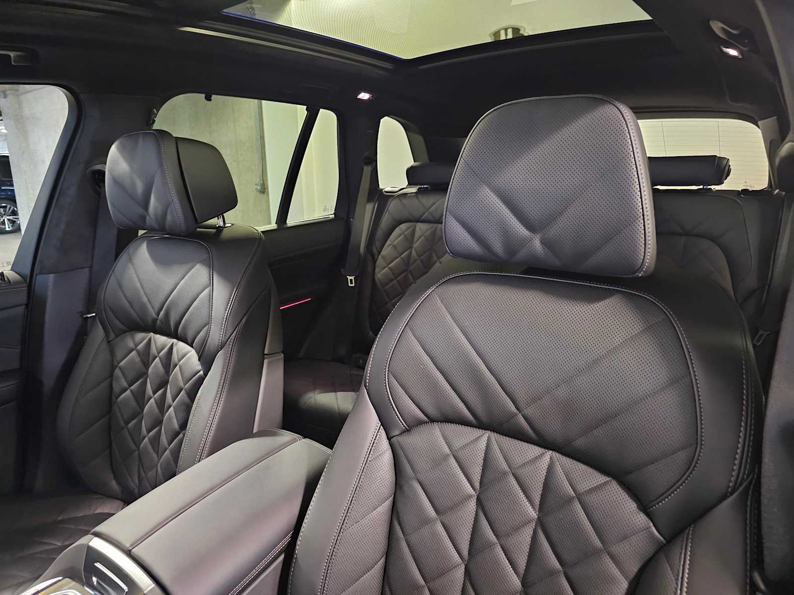 Thumbnail: 2026 BMW X5 - 34