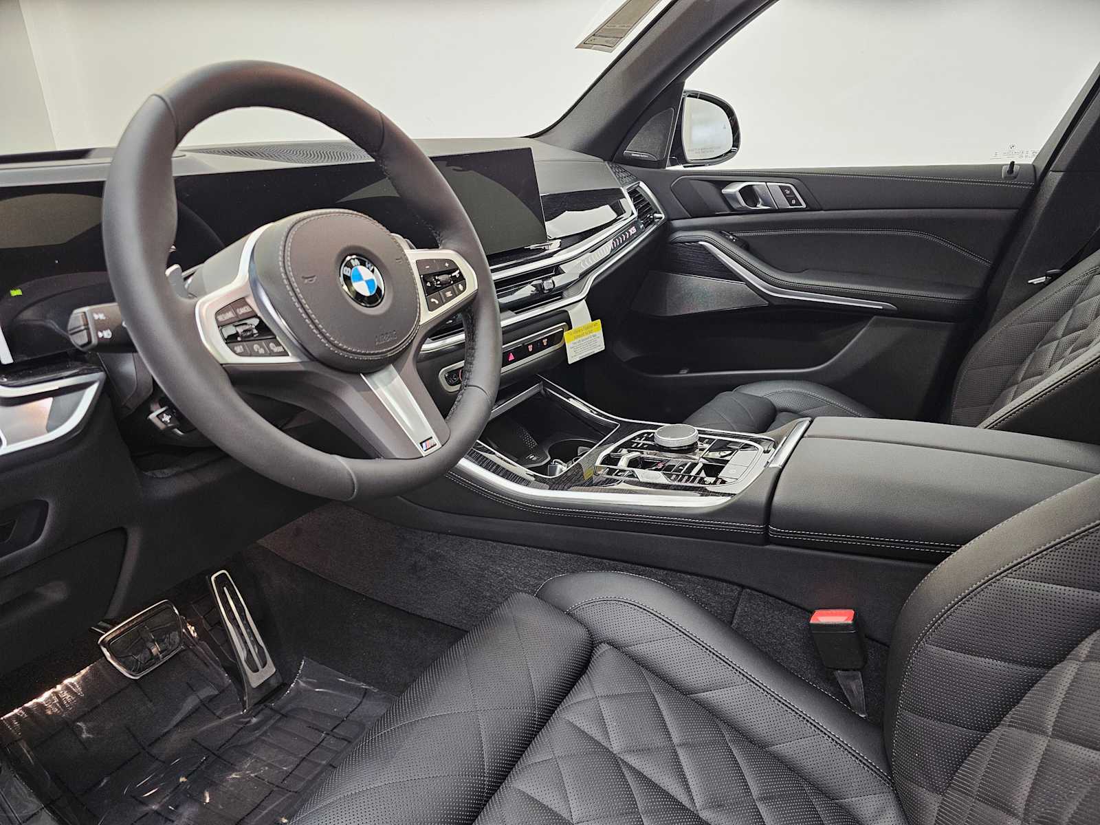 Thumbnail: 2026 BMW X5 - 2