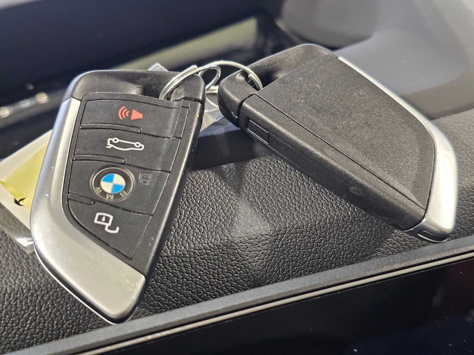 Thumbnail: 2023 BMW i4 - 45