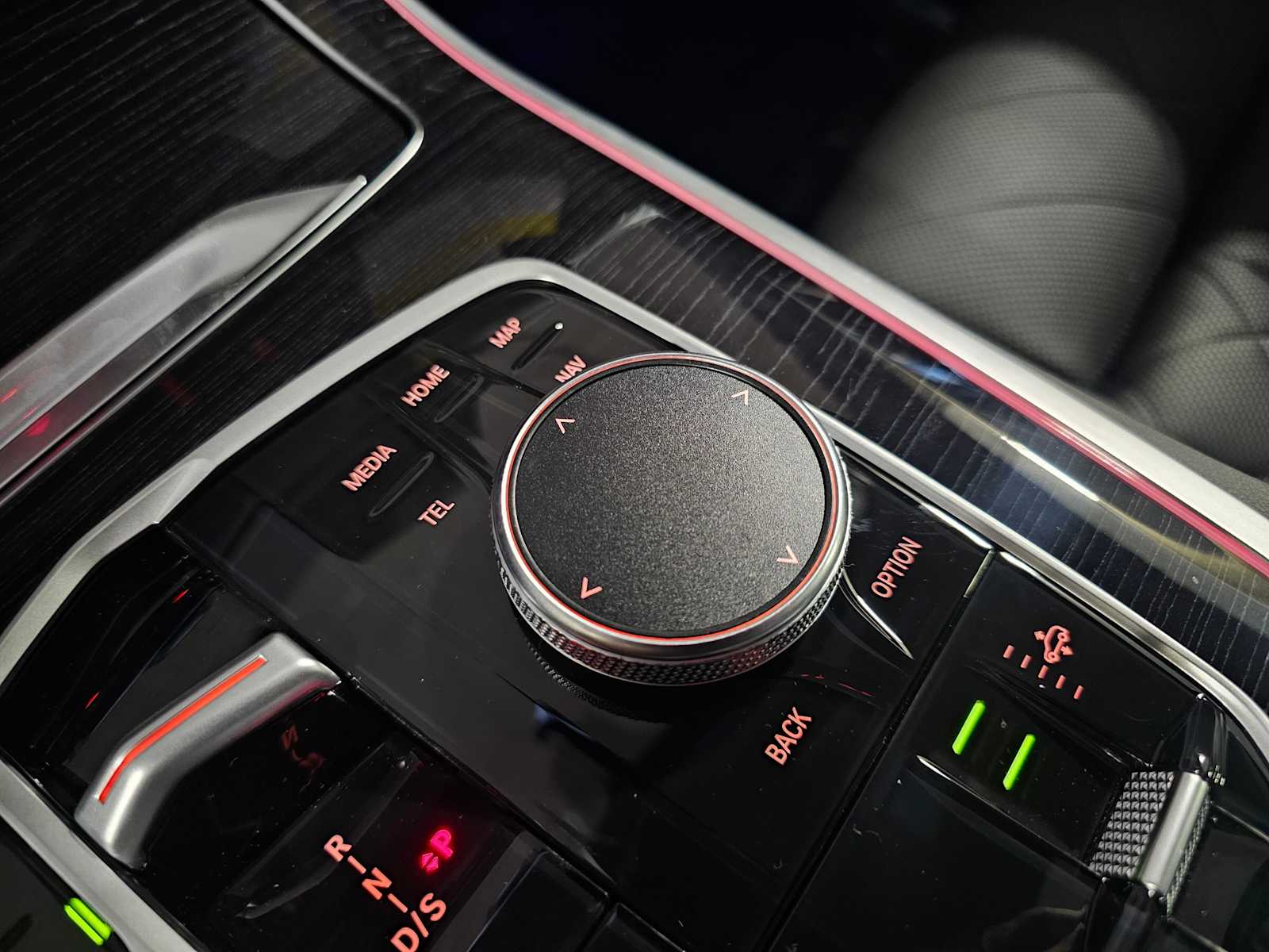 Thumbnail: 2026 BMW X5 - 26