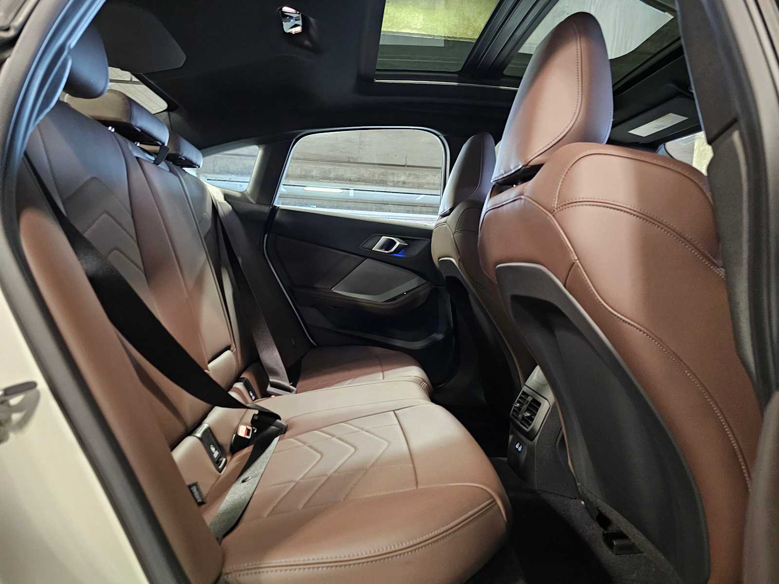 Thumbnail: 2025 BMW 2 Series - 36