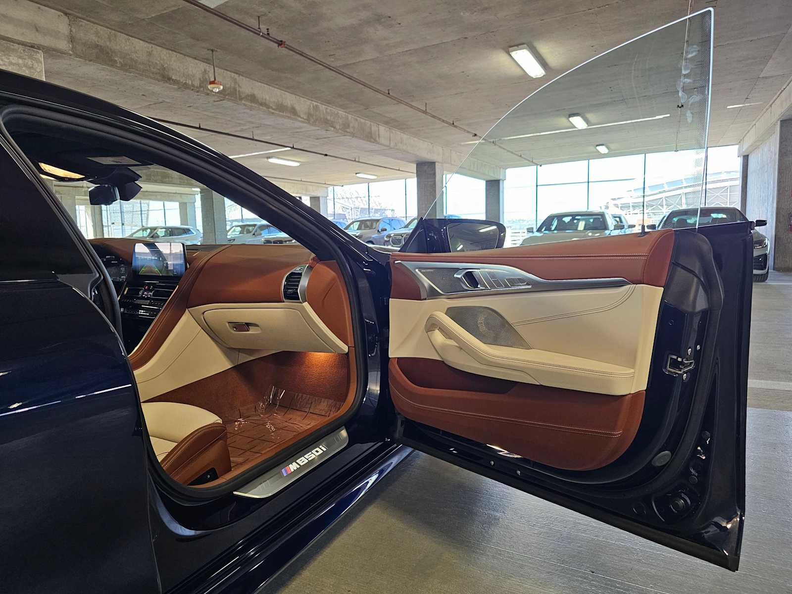 Thumbnail: 2025 BMW 8 Series - 38