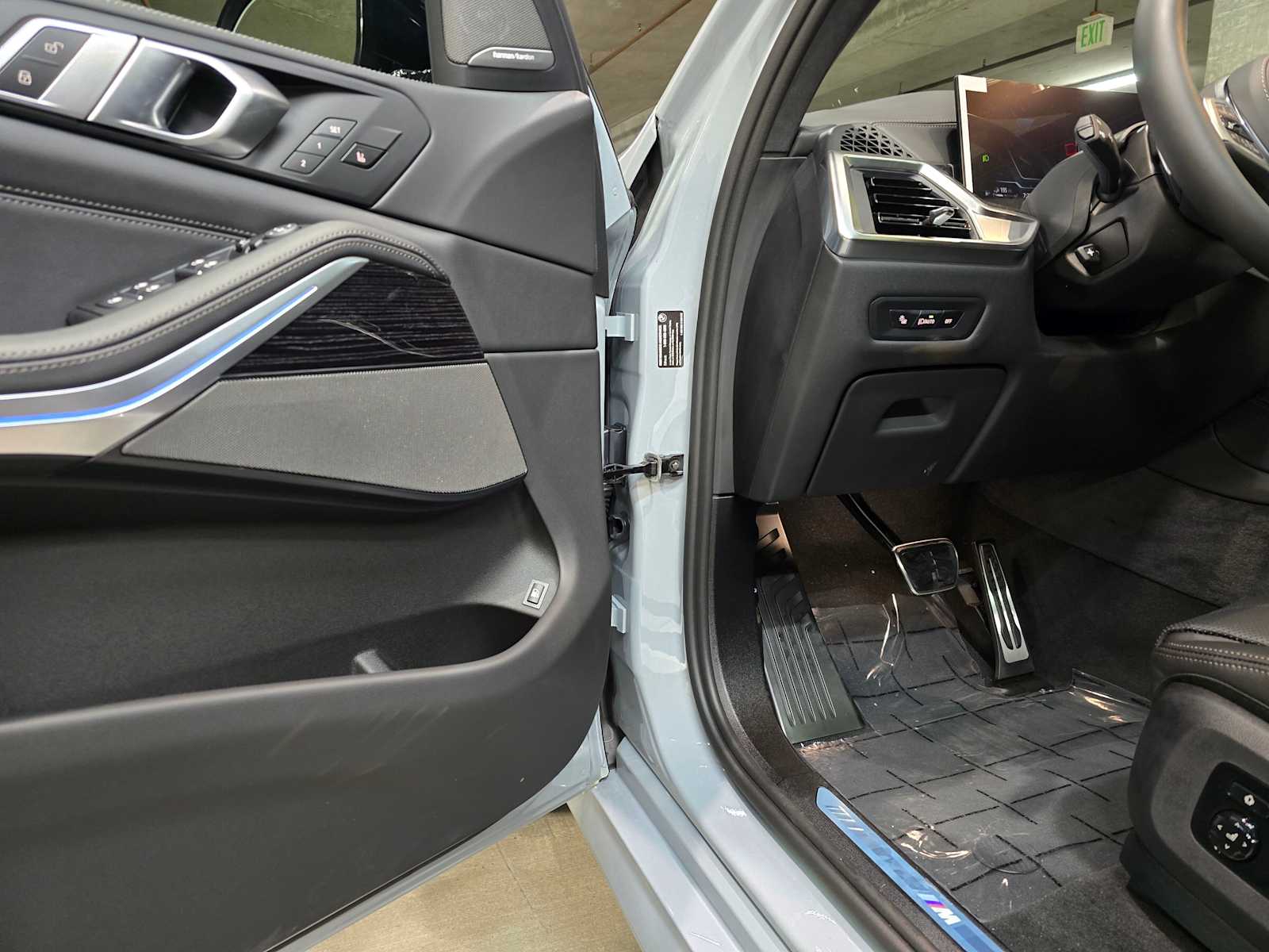 Thumbnail: 2026 BMW X5 - 22