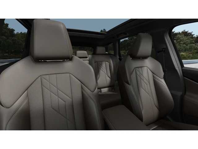 Thumbnail: 2026 BMW X3 - 11