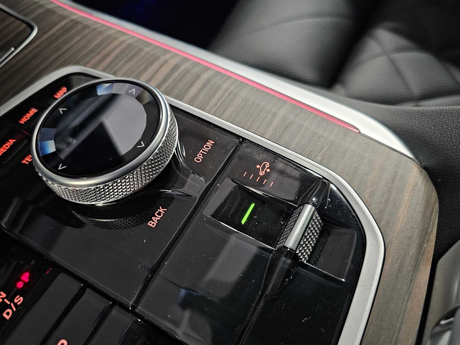 Thumbnail: 2026 BMW X5 - 22