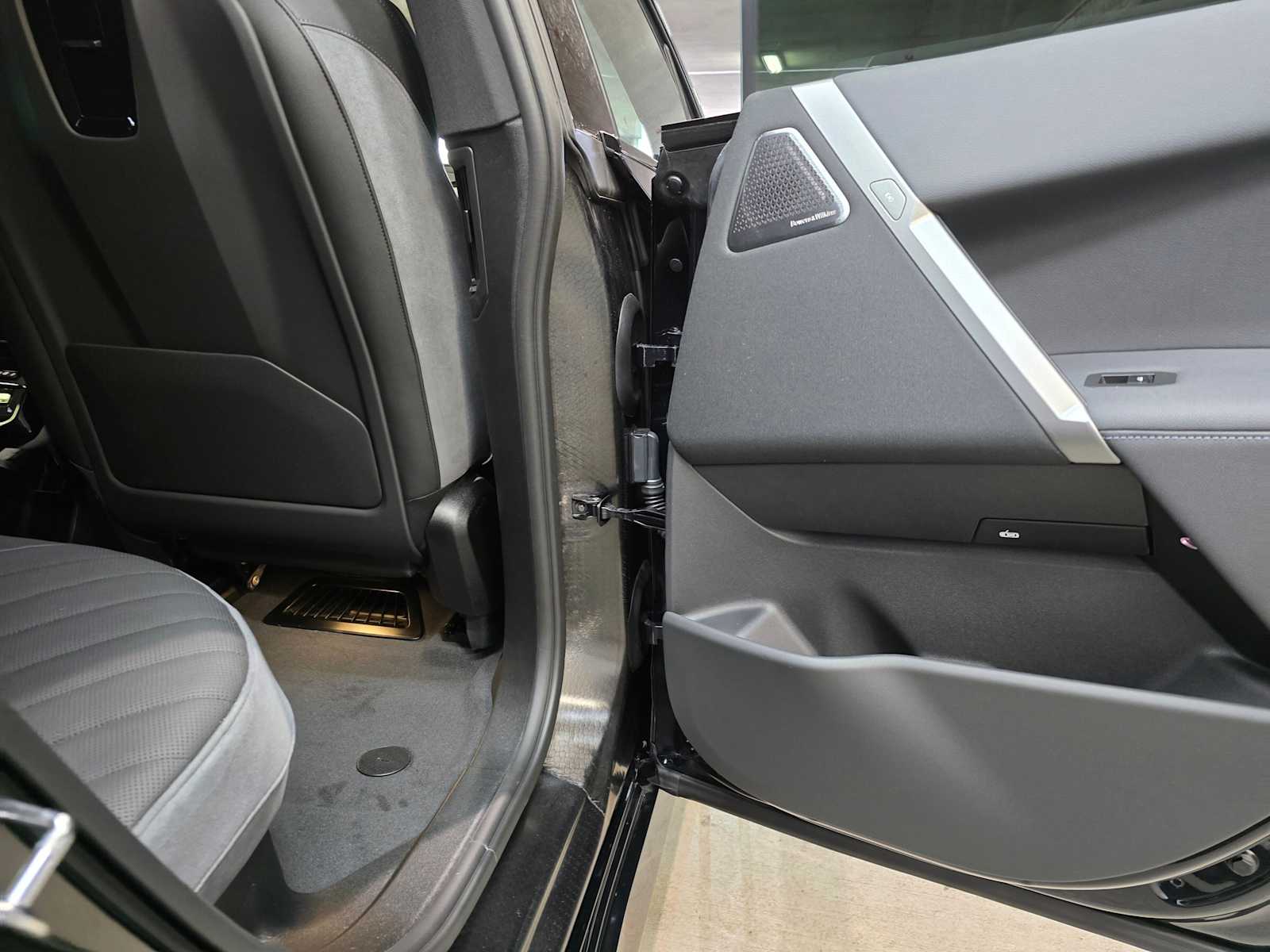 Thumbnail: 2026 BMW iX - 28