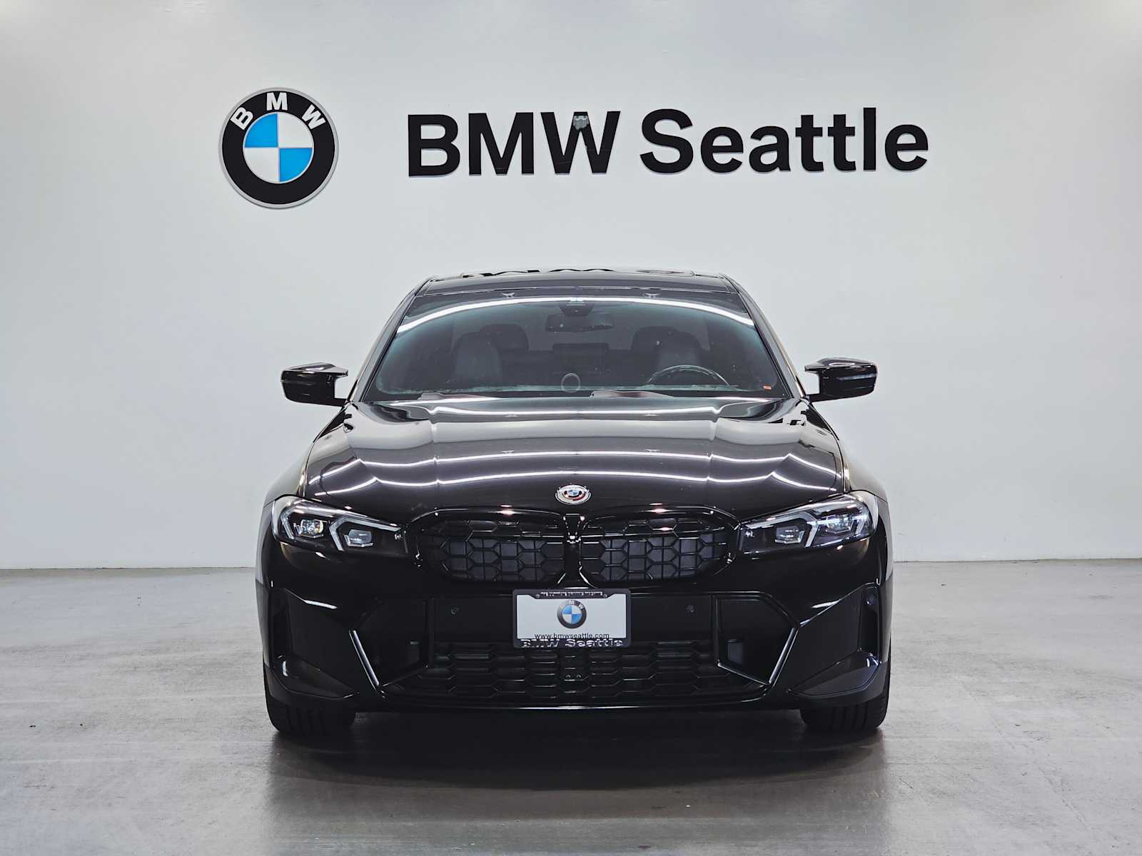 Thumbnail: 2023 BMW 3 Series - 6