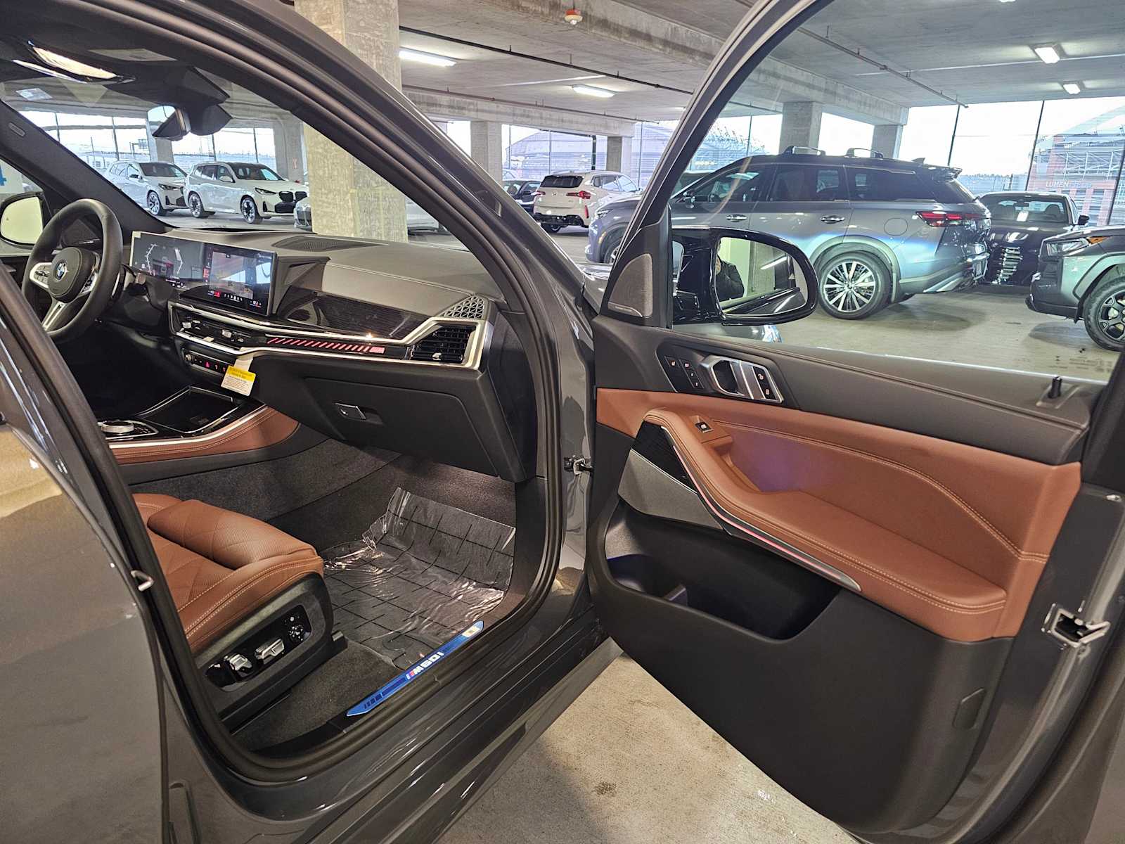 Thumbnail: 2026 BMW X5 - 40