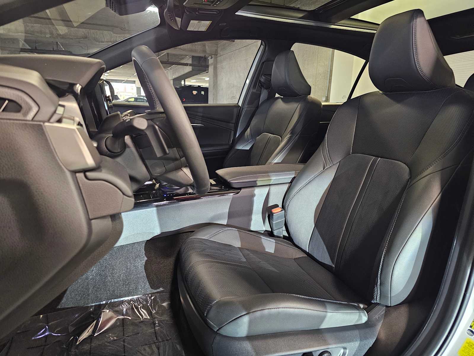 Thumbnail: 2025 Toyota Camry - 27