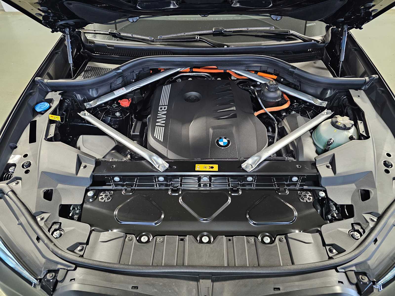 Thumbnail: 2026 BMW X5 - 9