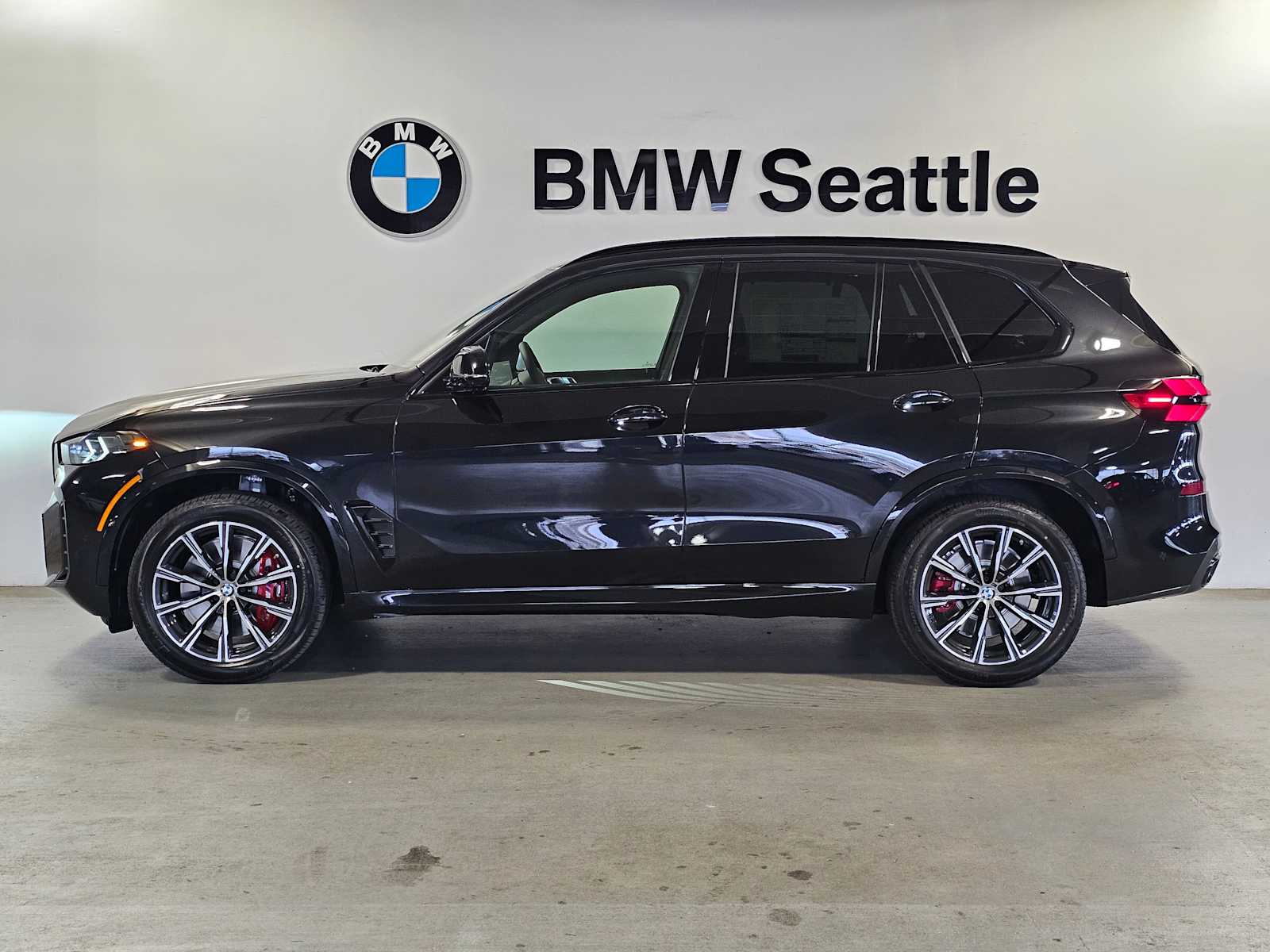 Thumbnail: 2026 BMW X5 - 3