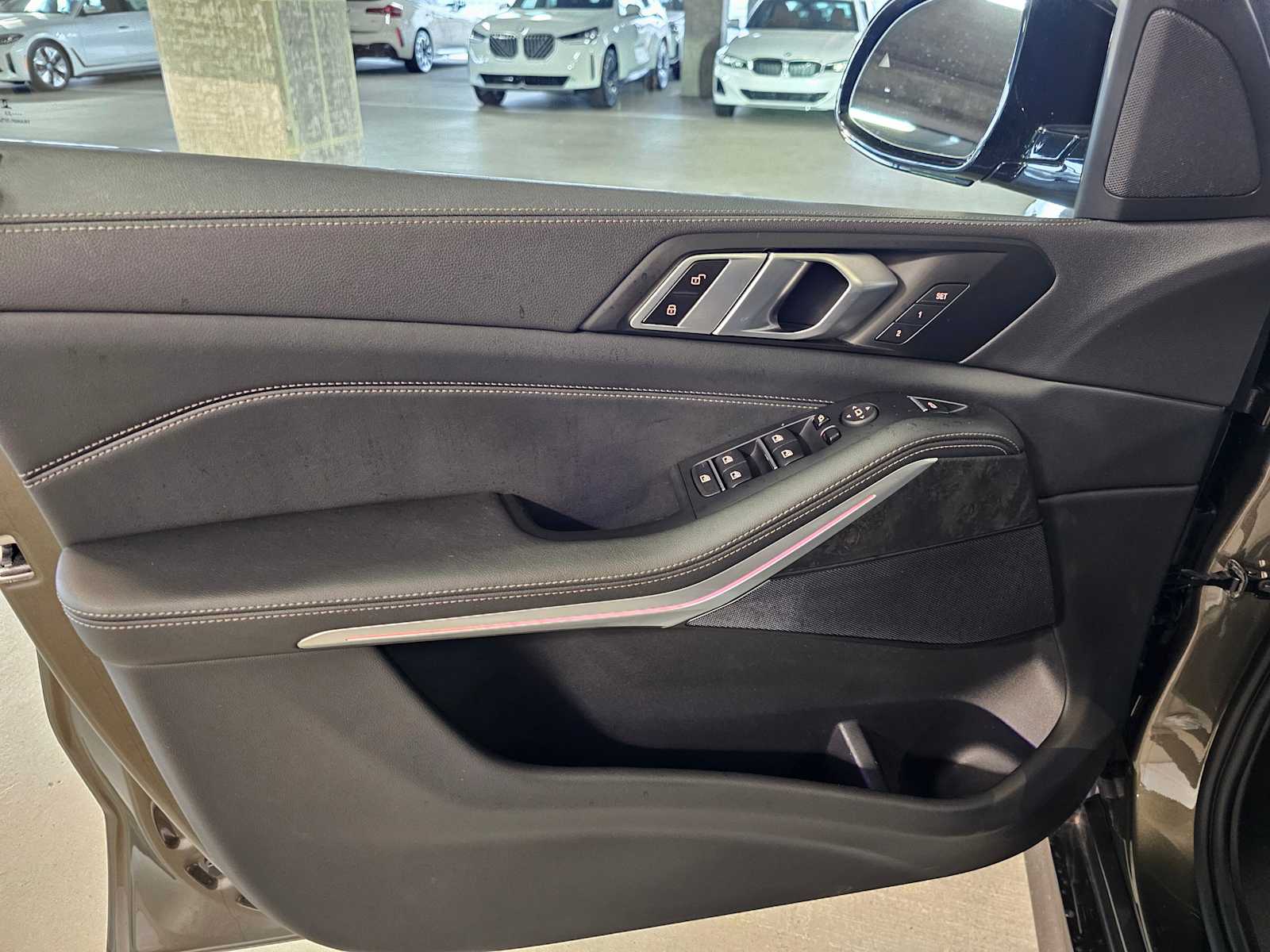 Thumbnail: 2023 BMW X5 - 32