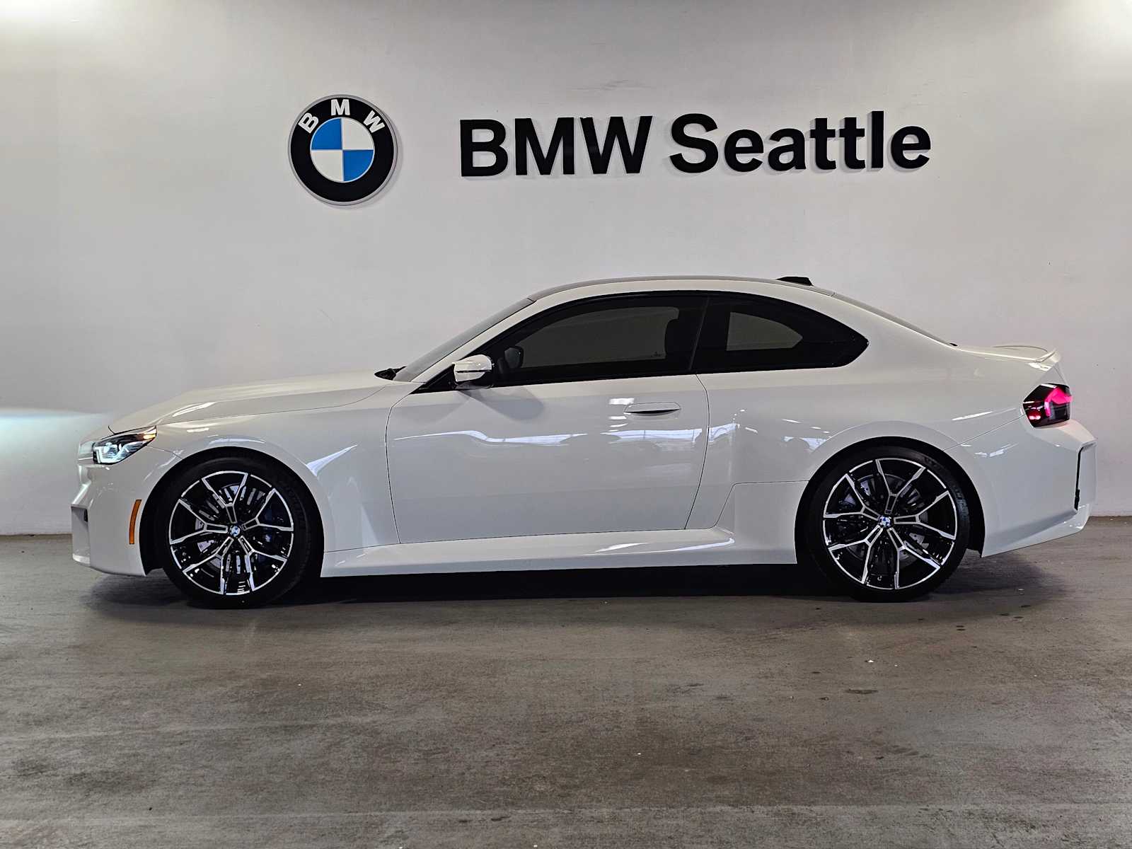 Thumbnail: 2024 BMW M2 - 3