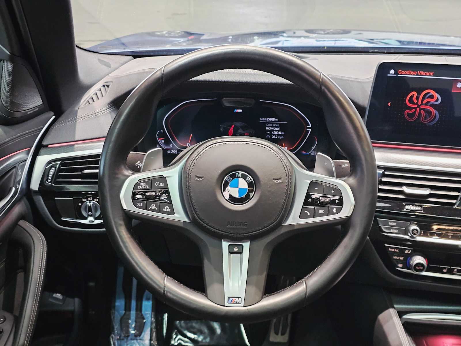 Thumbnail: 2023 BMW 5 Series - 11