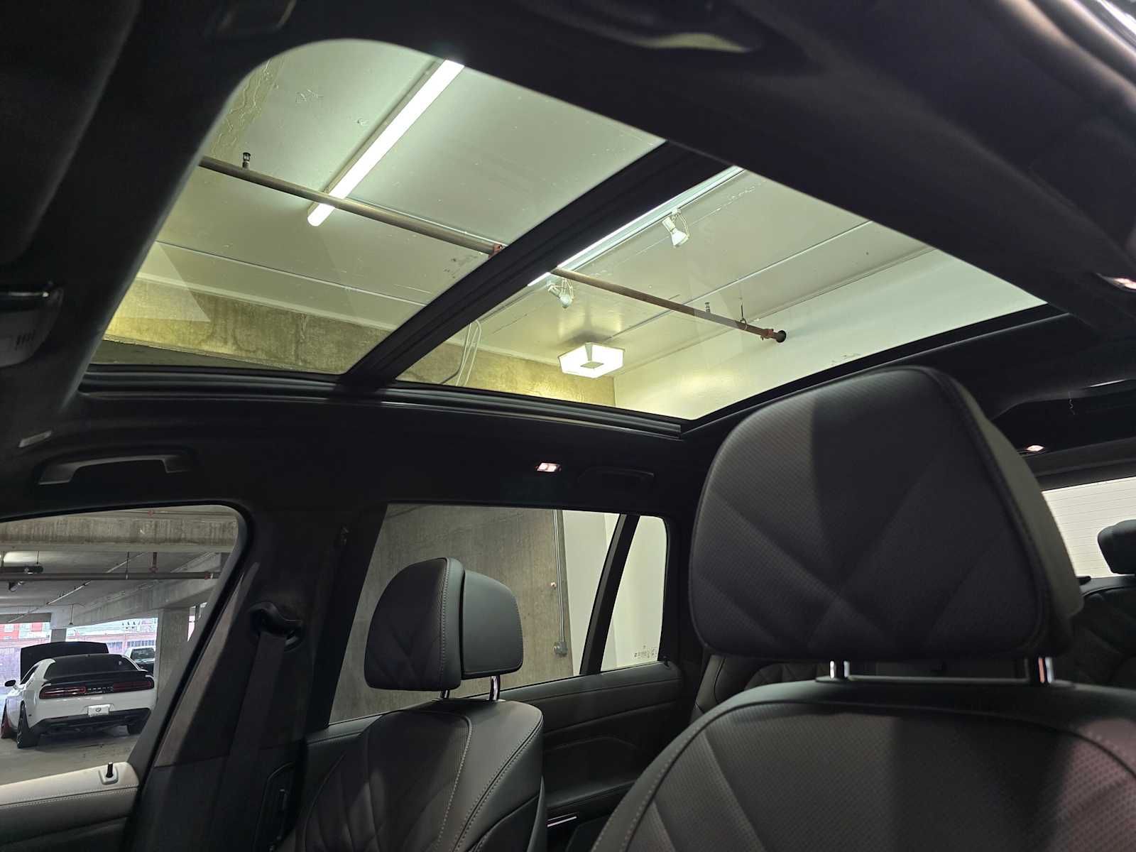Thumbnail: 2026 BMW X7 - 25