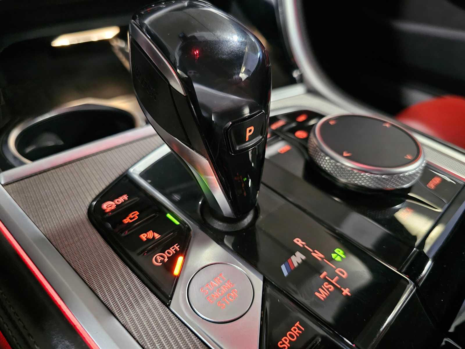 Thumbnail: 2019 BMW 8 Series - 28