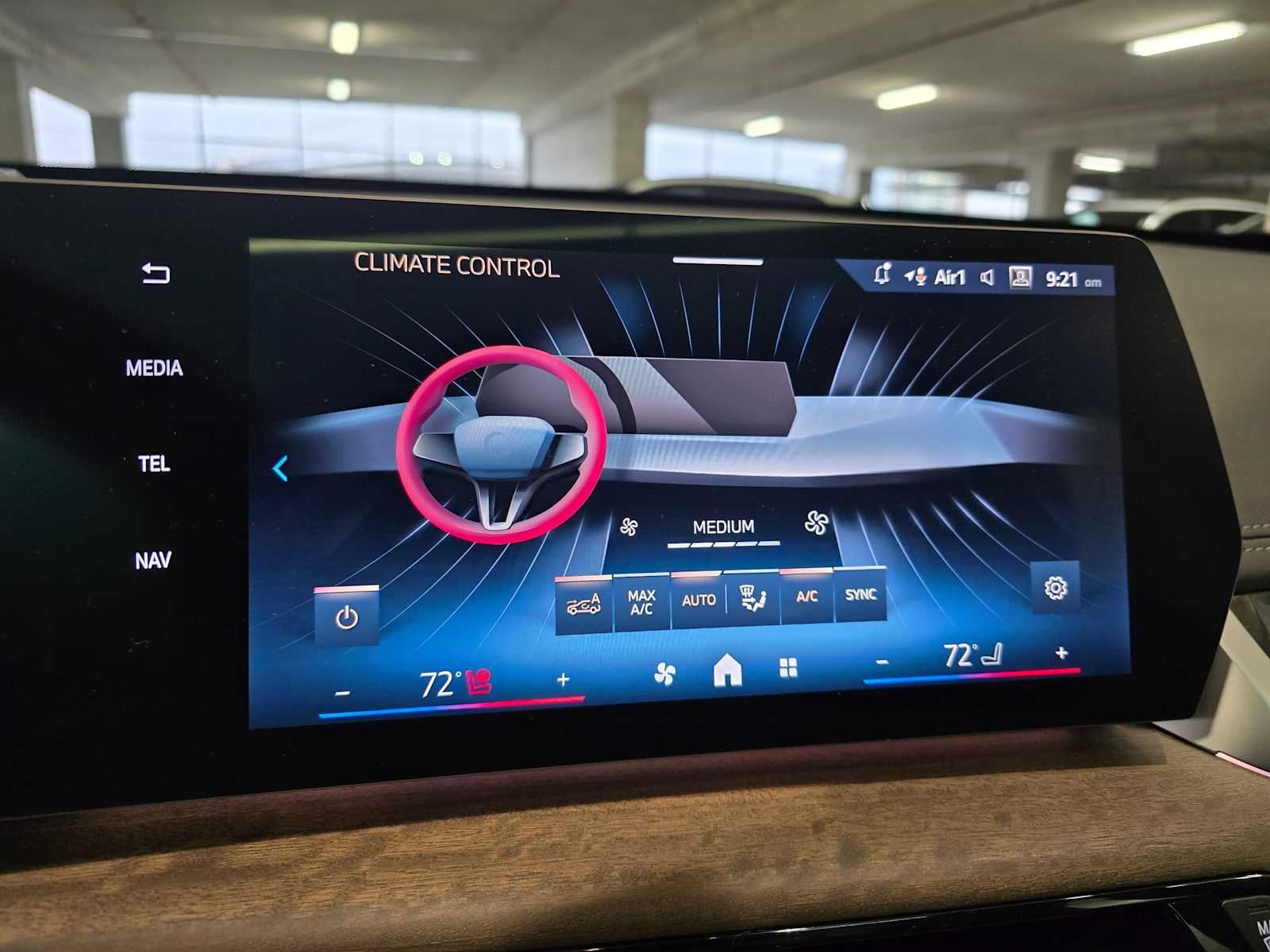 Thumbnail: 2026 BMW X1 - 14