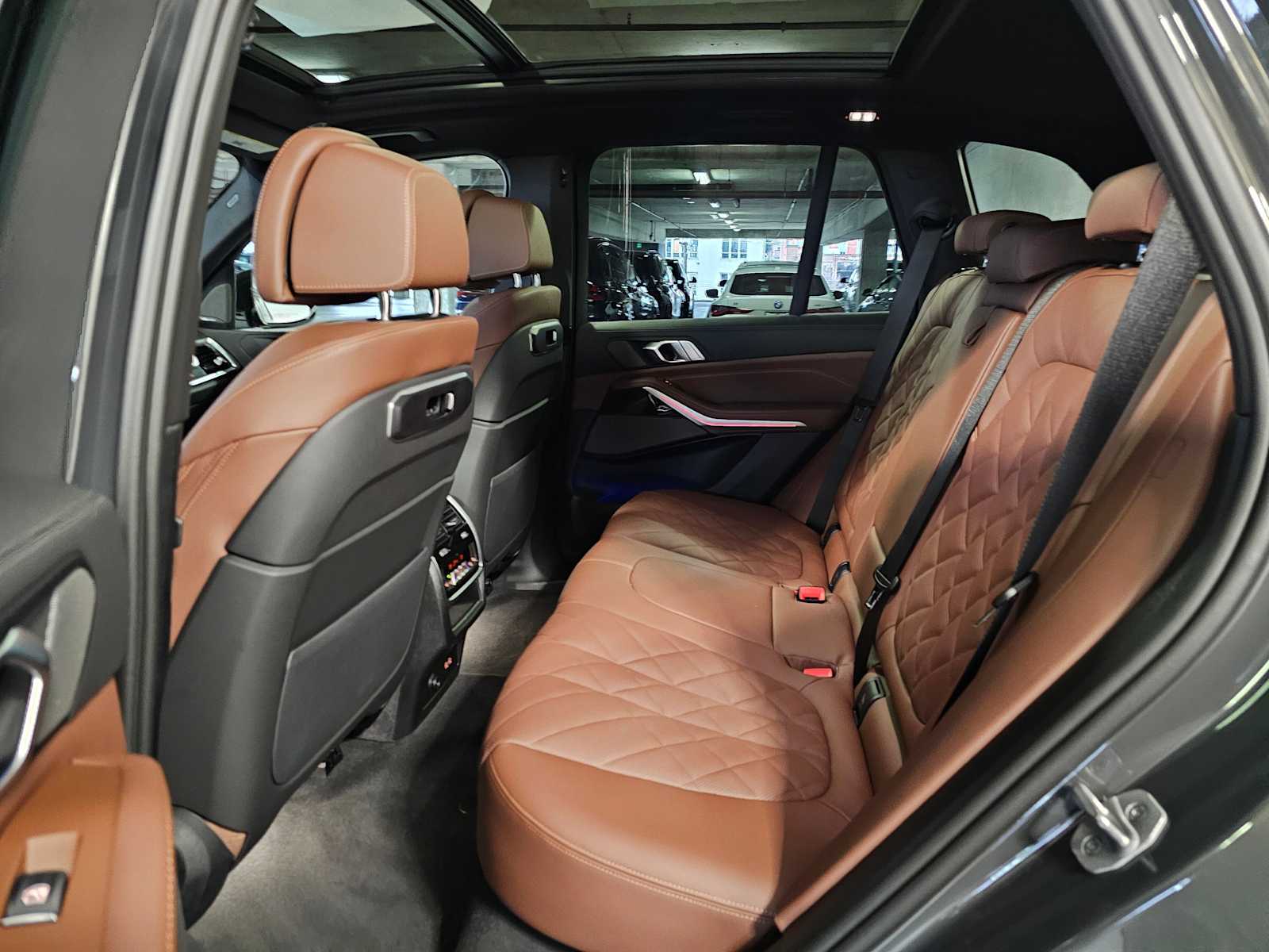 Thumbnail: 2026 BMW X5 - 34