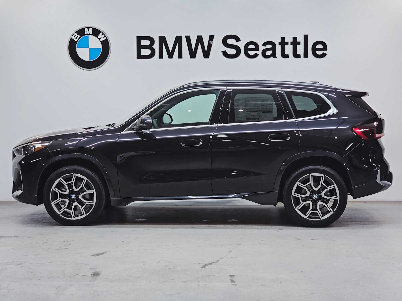 Thumbnail: 2026 BMW X1 - 3