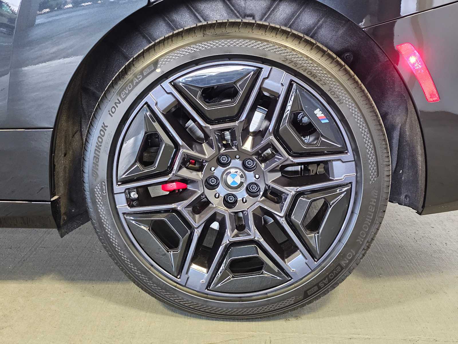 Thumbnail: 2026 BMW iX - 8